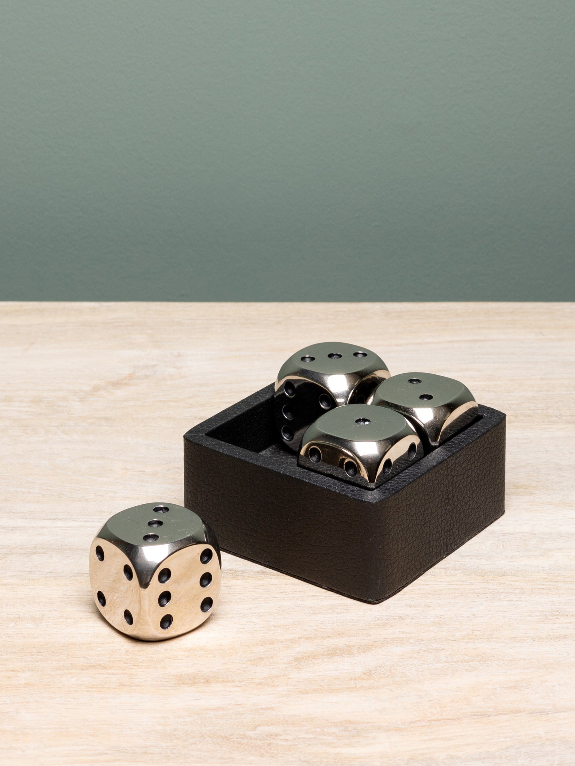 Silver Aluminium Dice